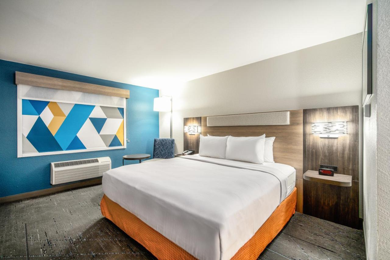 Holiday Inn Express & Suites Phoenix - Mesa West By Ihg Εξωτερικό φωτογραφία
